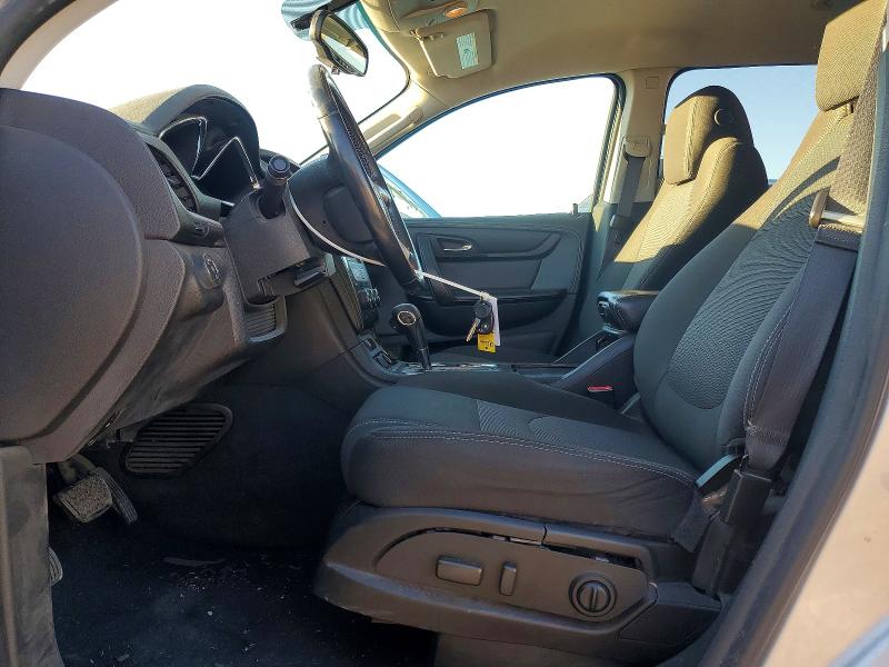 Photo 7 from auction – 2017 CHEVROLET TRAVERSE with VIN 1GNKRGKD4HJ354026