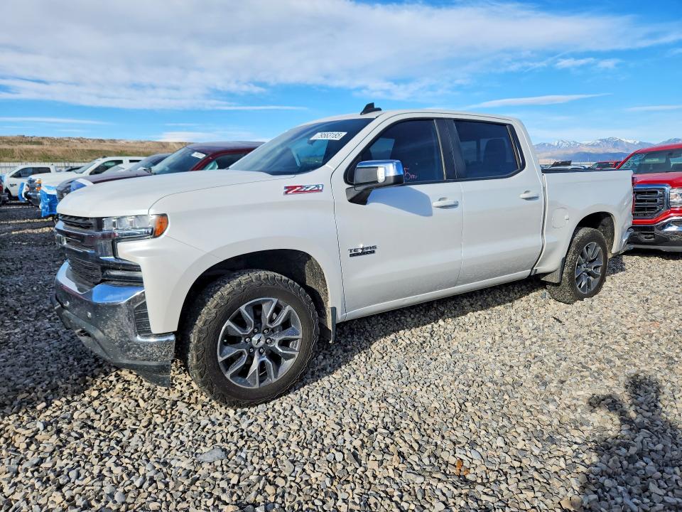 CHEVROLET SILVERADO 2020 with VIN 3GCUYDED3LG430473 - Photo from auction