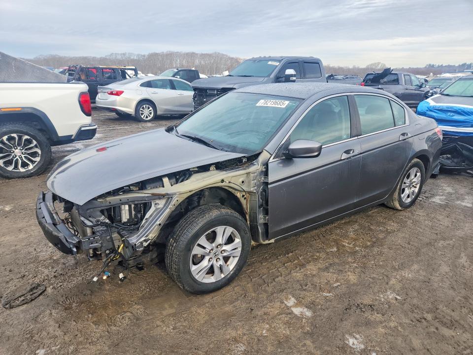 HONDA ACCORD 2011 with VIN 1HGCP2F66BA041926 - Photo from auction