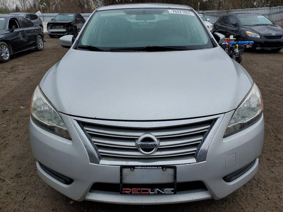 Zdjęcie 5 z aukcji – 2013 NISSAN SENTRA z VIN 3N1AB7AP1DL706358