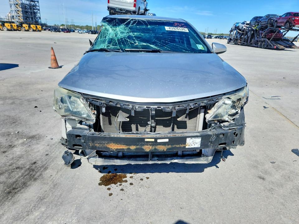 Photo 5 from auction – 2014 TOYOTA CAMRY with VIN 4T1BF1FKXEU410239