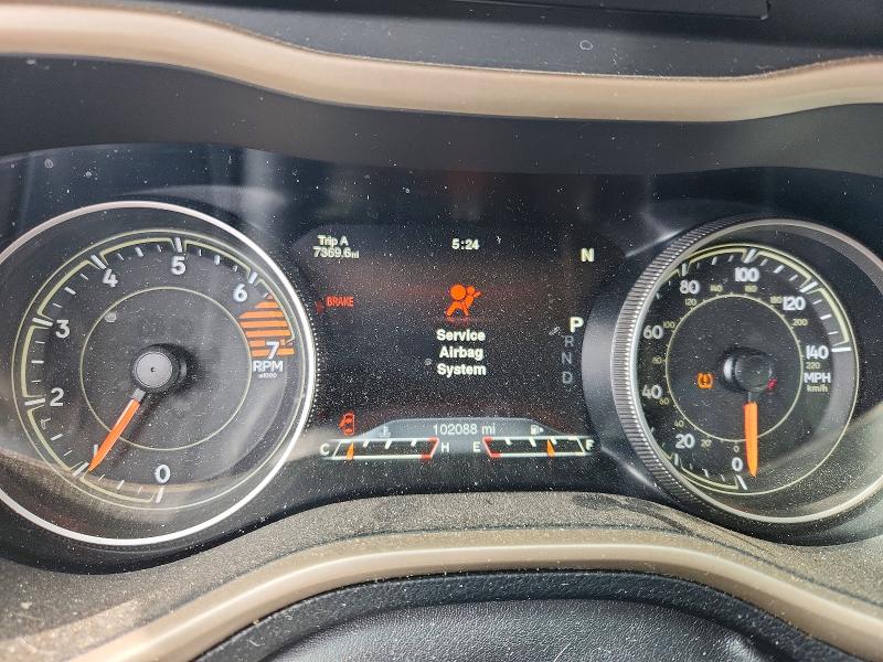 Photo 9 from auction – 2016 JEEP CHEROKEE with VIN 1C4PJLDB4GW229250