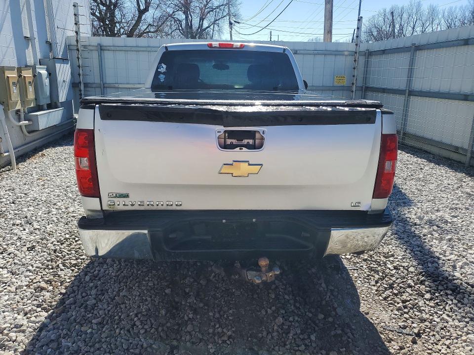 Photo 6 from auction – 2011 CHEVROLET SILVERADO with VIN 1GCRKREA4BZ223647