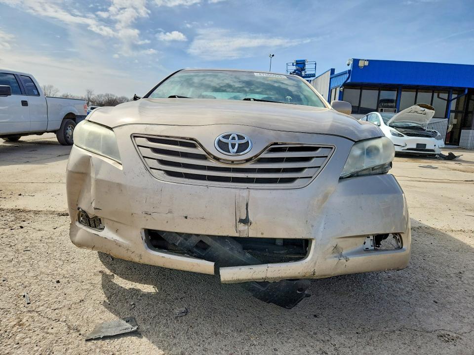 Photo 5 from auction – 2008 TOYOTA CAMRY with VIN 4T4BE46K88R040844