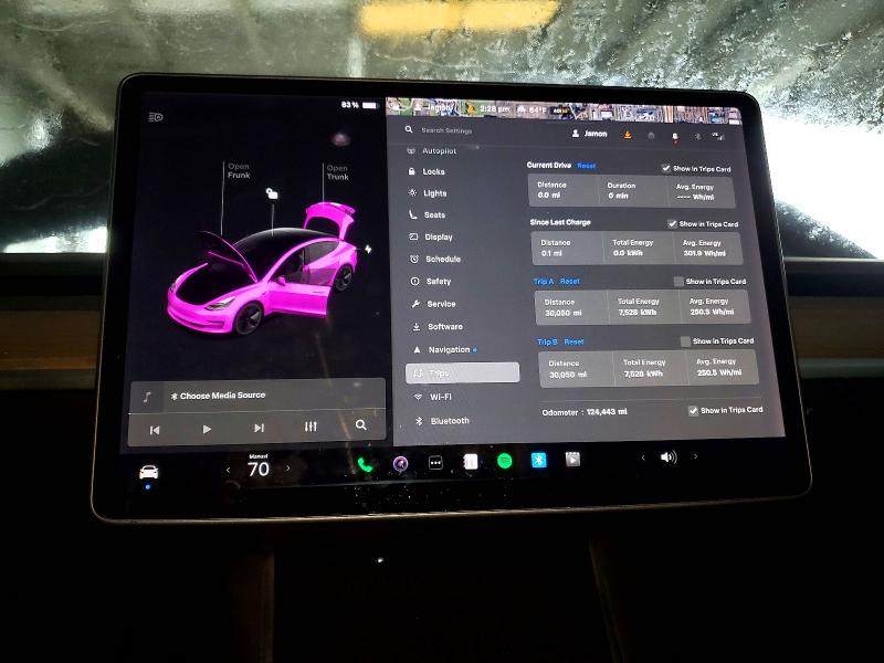 Photo 9 from auction – 2019 TESLA MODEL 3 with VIN 5YJ3E1EA8KF399475