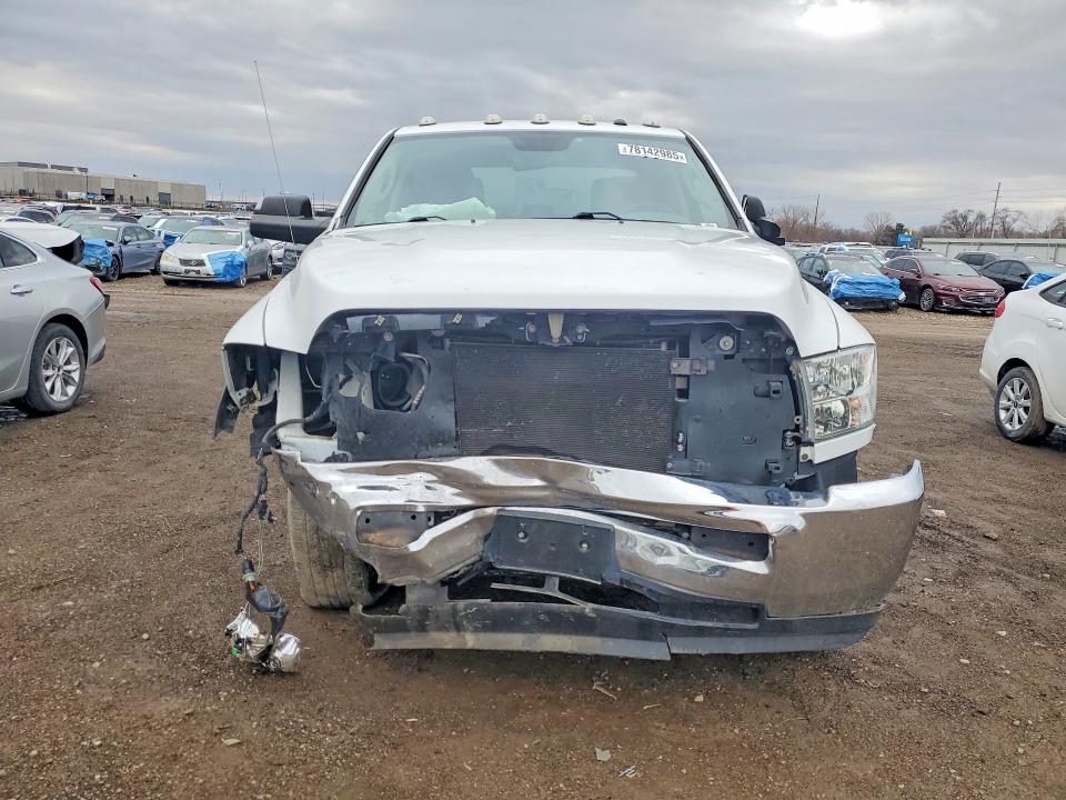 Photo 5 from auction – 2018 RAM TRUCKS 2500 with VIN 3C6UR5CL0JG338335