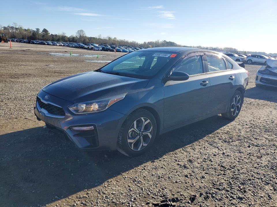 KIA FORTE 2021 with VIN 3KPF24AD0ME291786 - Photo from auction
