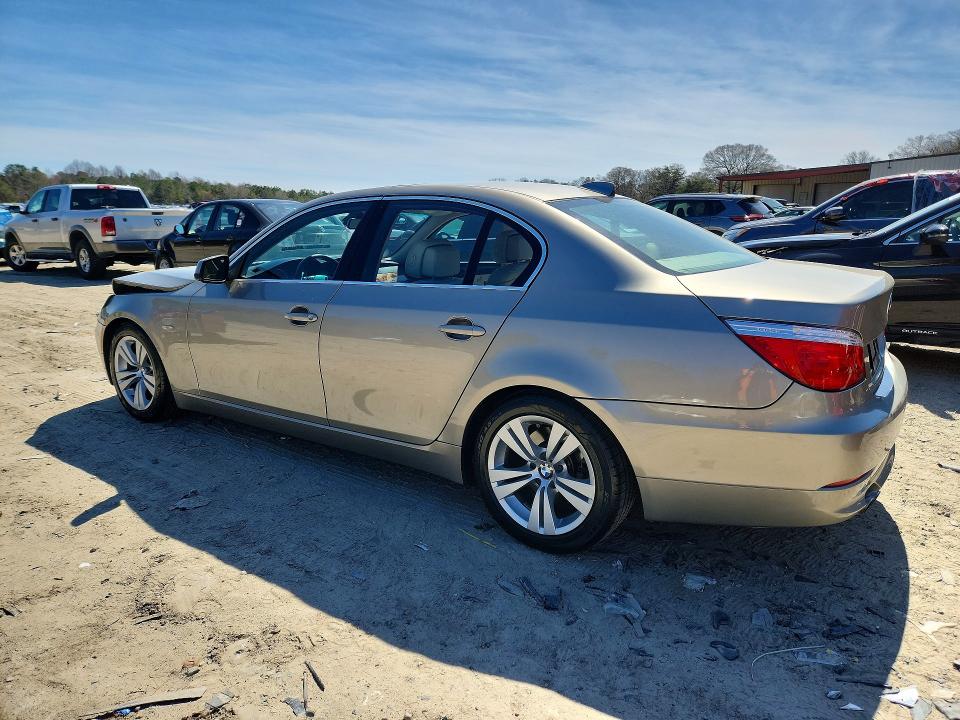 Photo 2 from auction – 2010 BMW 528 with VIN WBANU5C53AC460135