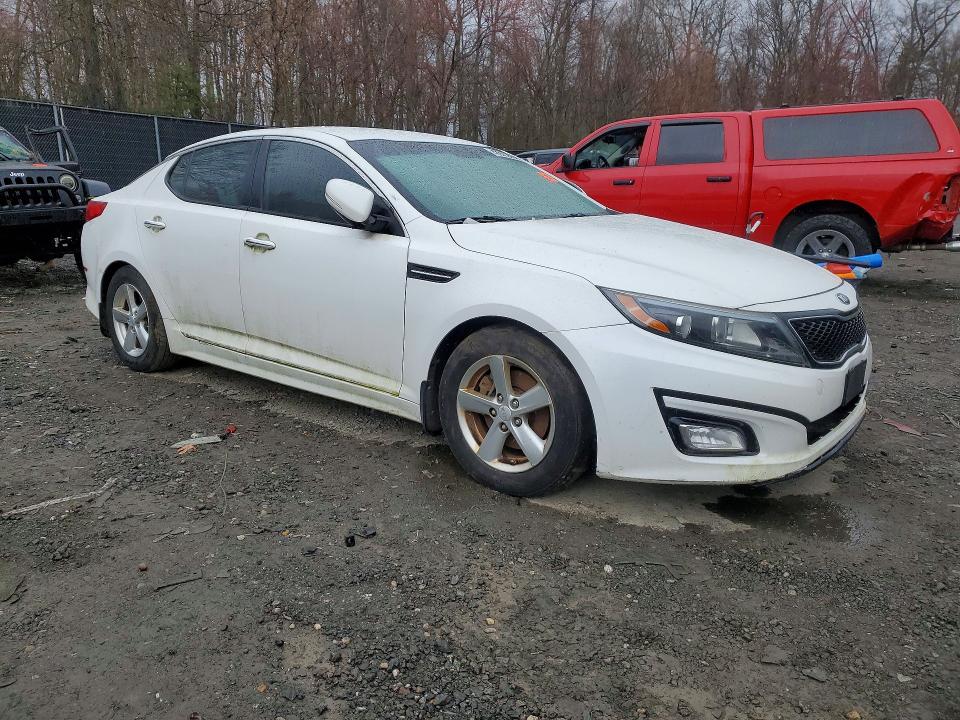 Photo 4 from auction – 2015 KIA OPTIMA with VIN KNAGM4A71F5643651