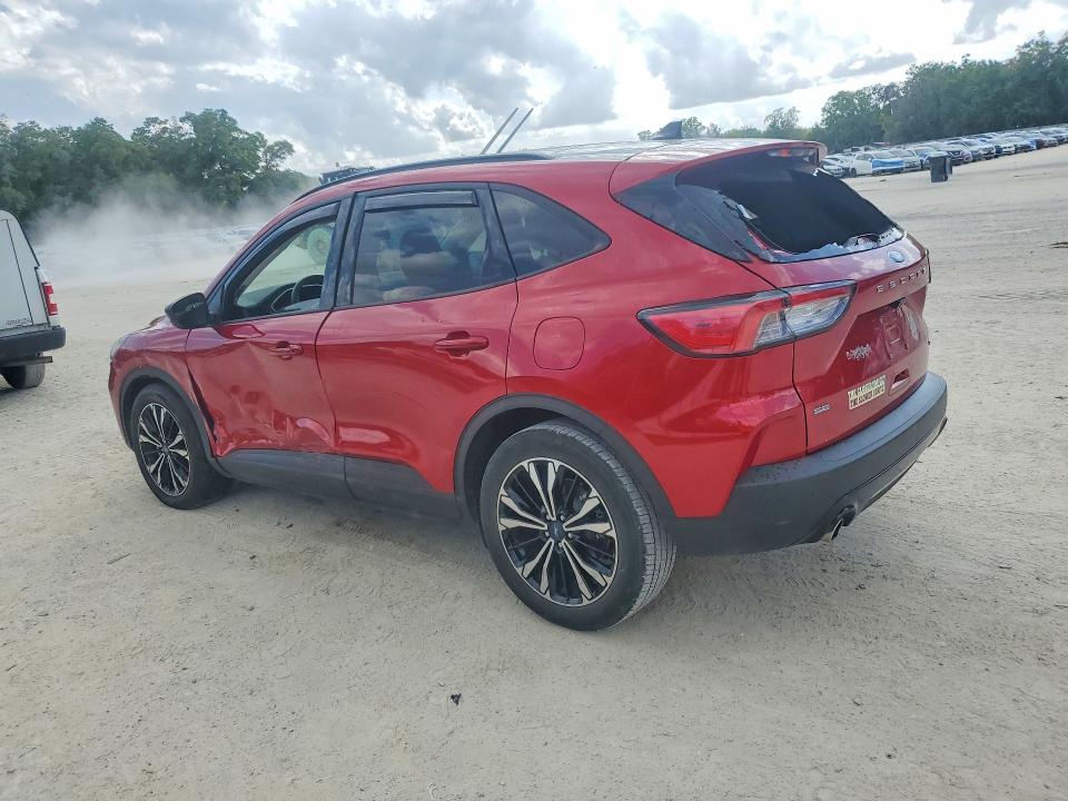 Foto 2 de la subasta – 2021 FORD ESCAPE con VIN 1FMCU0BZ1MUA18062