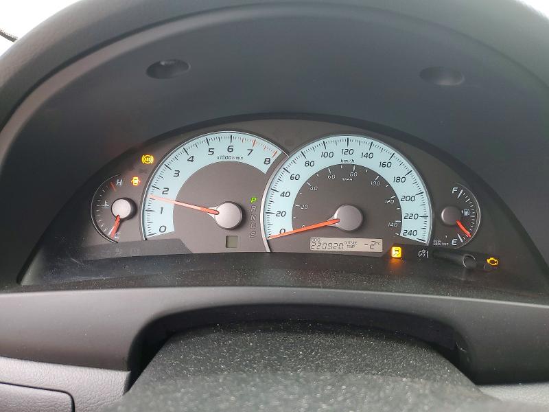 Zdjęcie 9 z aukcji – 2011 TOYOTA CAMRY z VIN 4T1BF3EK6BU768205