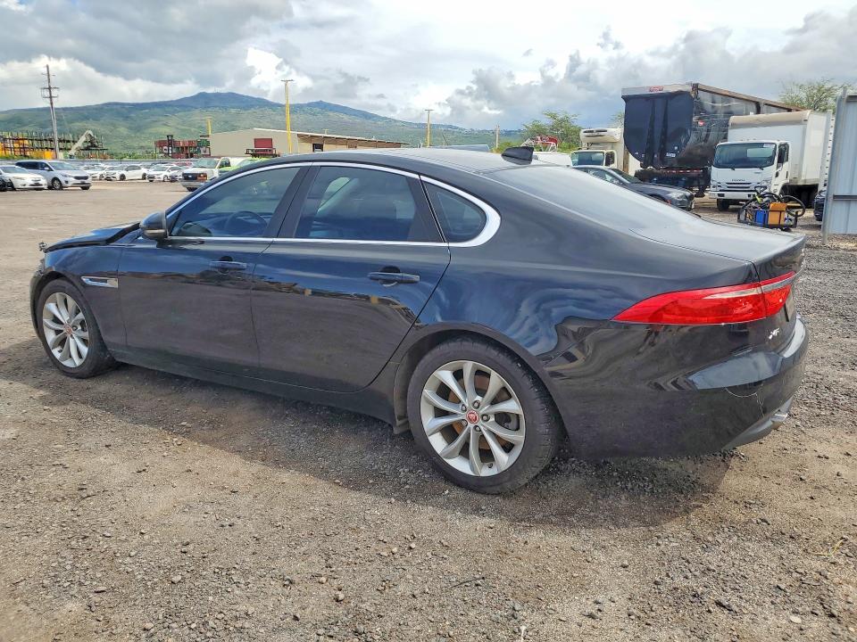 Zdjęcie 2 z aukcji – 2018 JAGUAR XF z VIN SAJBD4FX5JCY58090