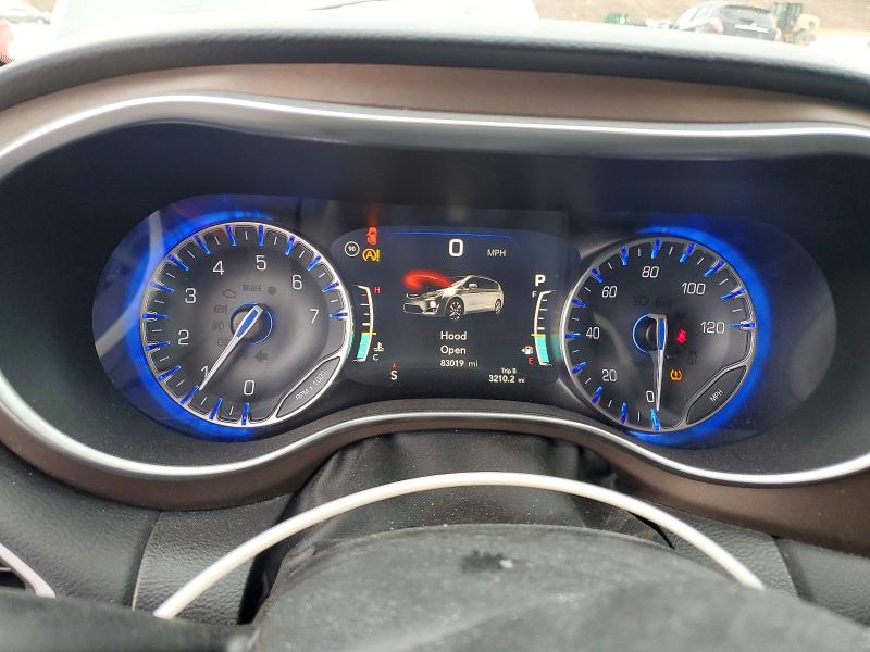 Photo 9 from auction – 2018 CHRYSLER PACIFICA with VIN 2C4RC1EG1JR114302