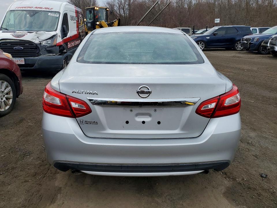 Photo 6 from auction – 2017 NISSAN ALTIMA with VIN 1N4AL3AP7HC192767