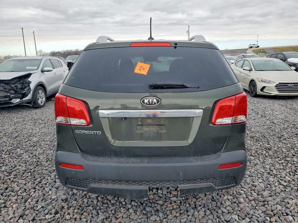 Photo 6 from auction – 2012 KIA SORENTO with VIN 5XYKTCA62CG254277