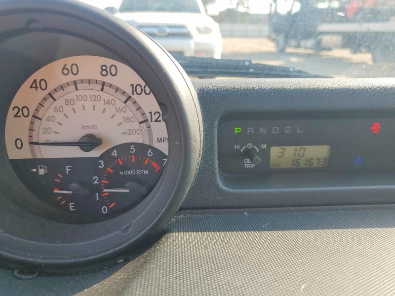 Photo 9 from auction – 2006 TOYOTA SCION with VIN JTLKT324664084333