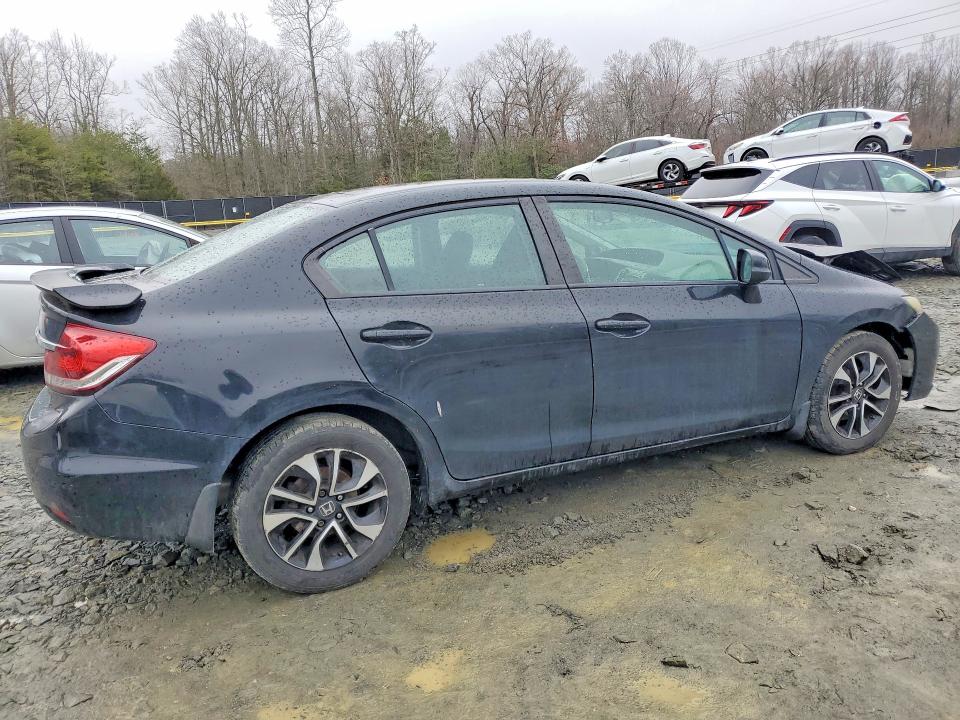 Photo 3 from auction – 2013 HONDA CIVIC with VIN 19XFB2F82DE075700