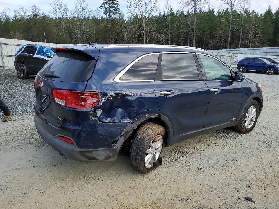 Photo 3 from auction – 2017 KIA SORENTO with VIN 5XYPGDA56HG322109