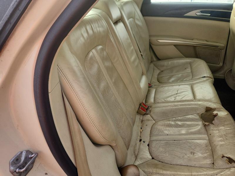 Photo 10 from auction – 2014 LINCOLN MKZ with VIN 3LN6L2LU8ER814248