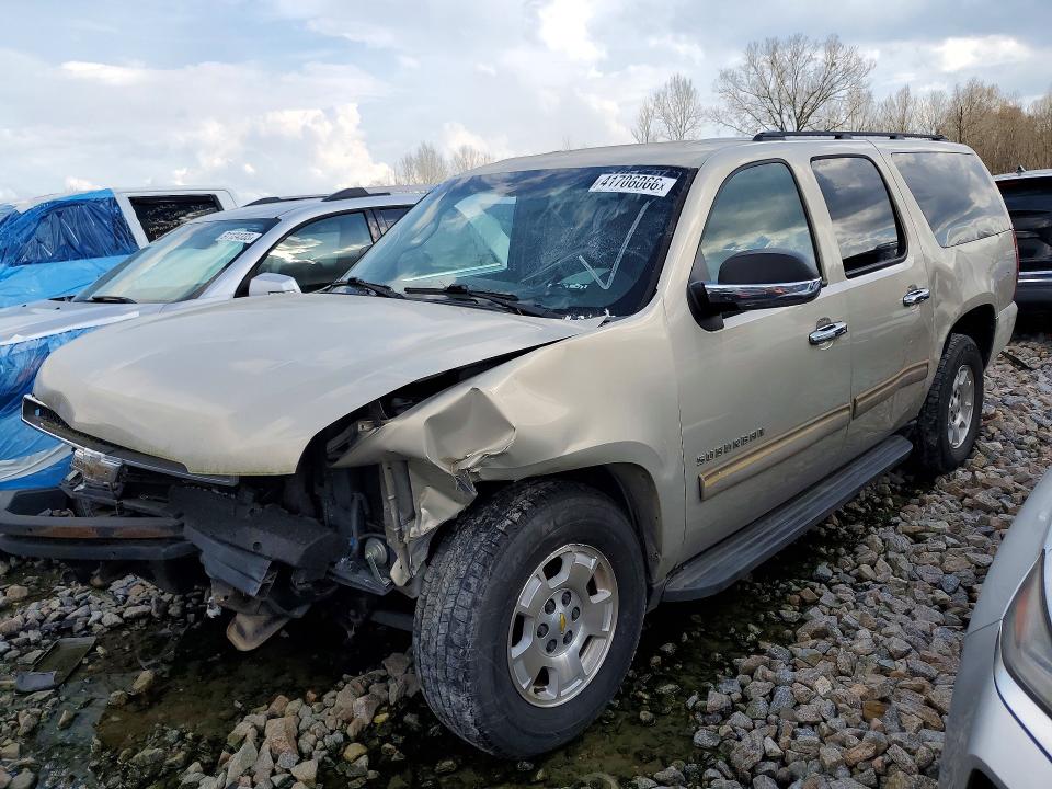 CHEVROLET SUBURBAN 2010 with VIN 1GNUCHE00AR127870 - Photo from auction