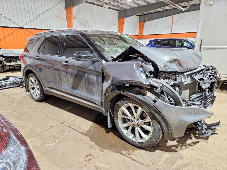 Photo 4 from auction – 2023 FORD EXPLORER with VIN 1FM5K8HC2PGC21786