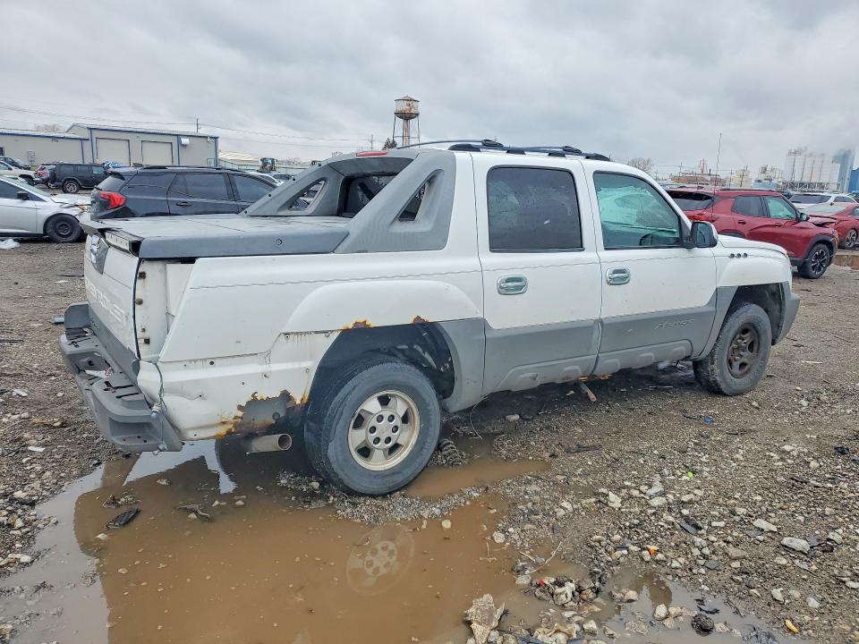 Photo 3 from auction – 2002 CHEVROLET AVALANCHE with VIN 3GNEC13T02G354809
