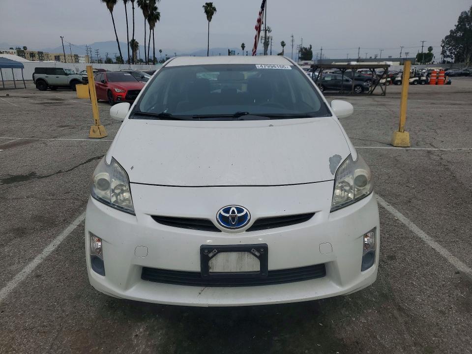 Photo 5 from auction – 2011 TOYOTA PRIUS with VIN JTDKN3DU3B5321609