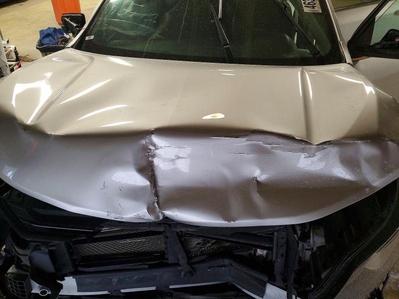 Photo 12 from auction – 2020 CHEVROLET EQUINOX with VIN 3GNAXKEV3LS590442