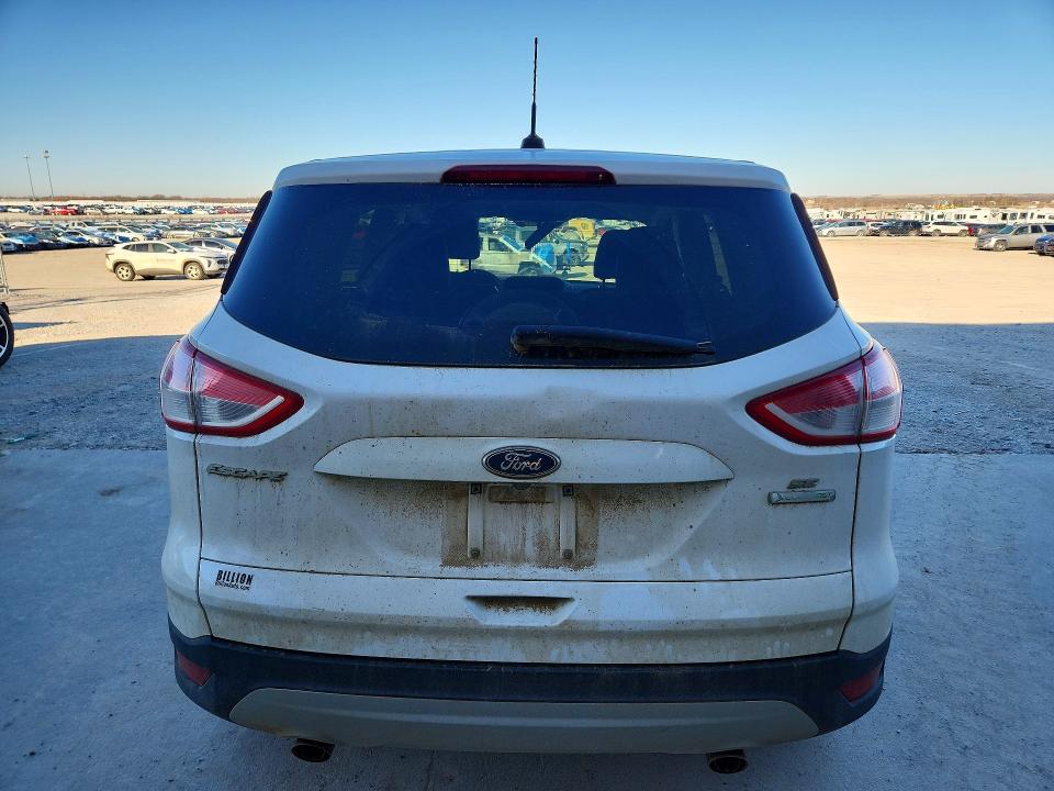 Photo 6 from auction – 2016 FORD ESCAPE with VIN 1FMCU0GX8GUB83117