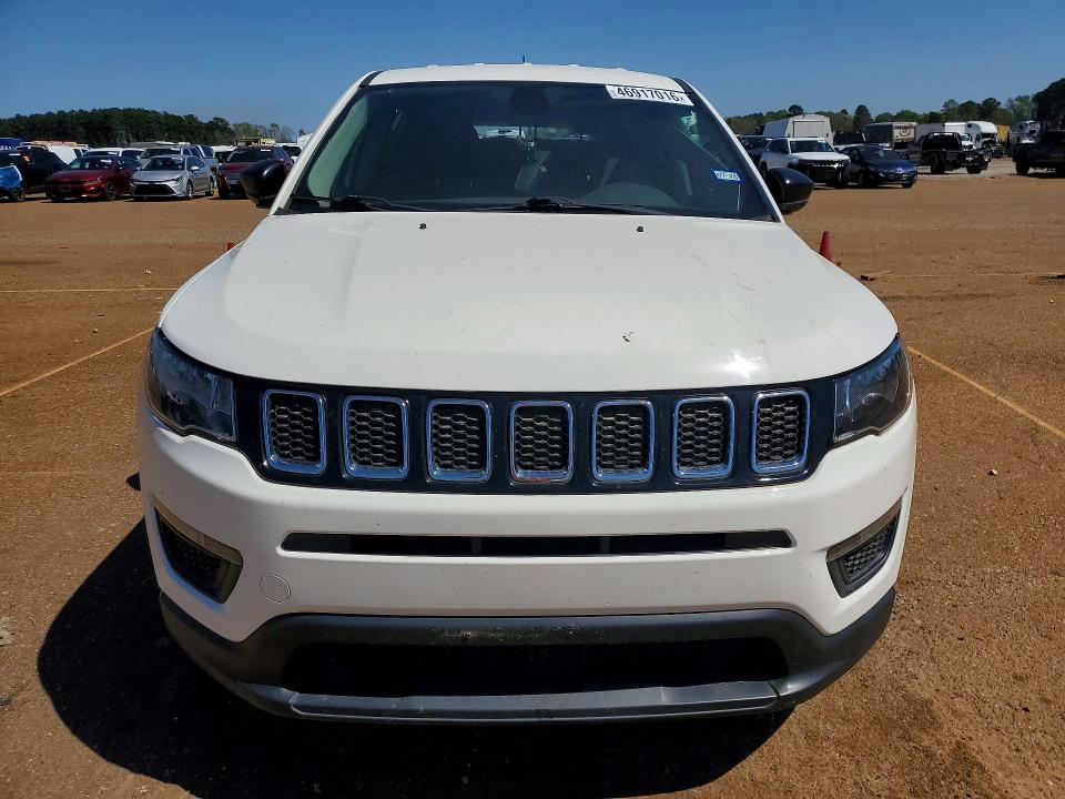 Photo 5 from auction – 2019 JEEP COMPASS with VIN 3C4NJCAB3KT646546