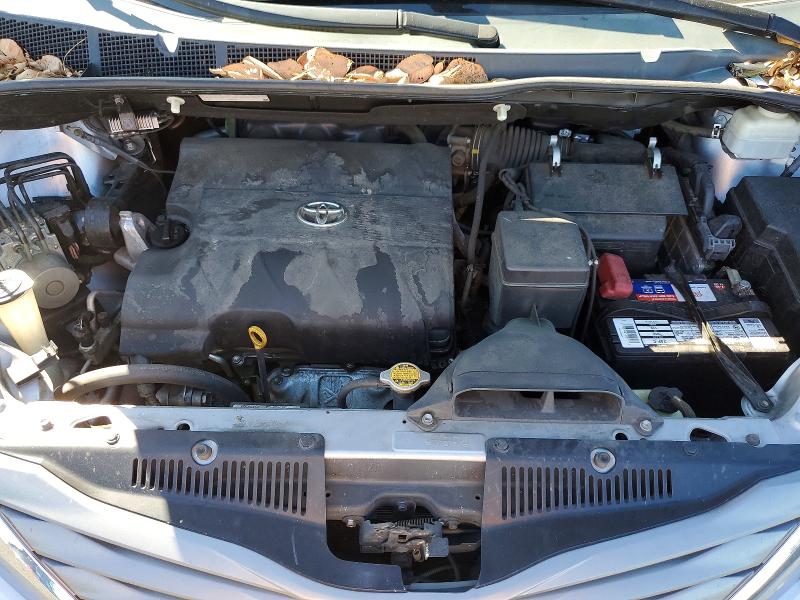 Photo 12 from auction – 2012 TOYOTA SIENNA with VIN 5TDYK3DC6CS230355