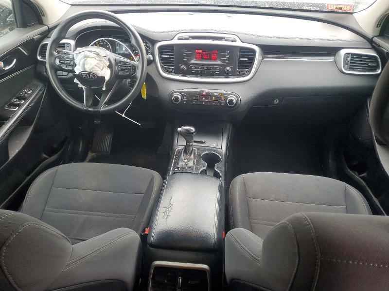 Photo 8 from auction – 2016 KIA SORENTO with VIN 5XYPG4A34GG144925