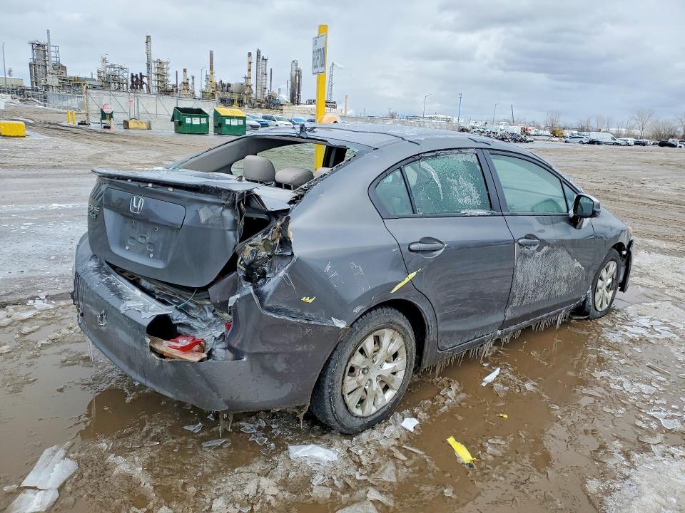 Photo 3 from auction – 2012 HONDA CIVIC with VIN 2HGFB2F40CH121865