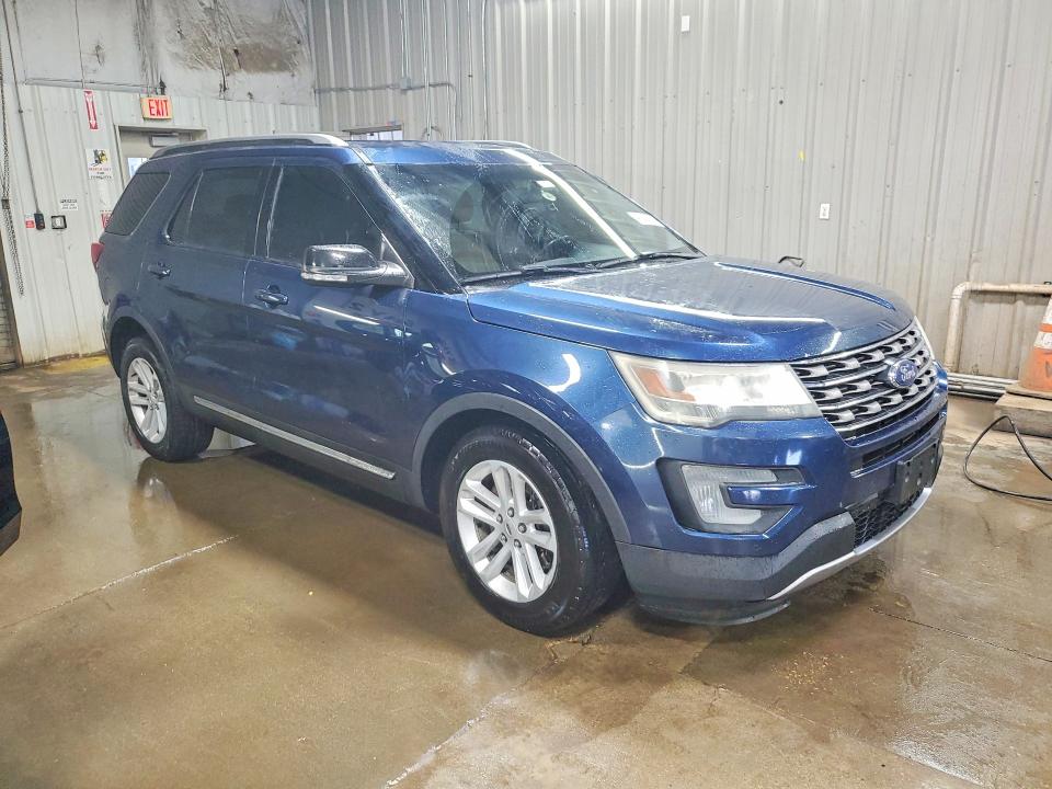 Photo 4 from auction – 2016 FORD EXPLORER with VIN 1FM5K7D80GGA86352