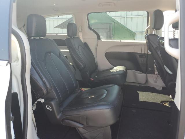 Photo 11 from auction – 2018 CHRYSLER PACIFICA T with VIN 2C4RC1EG1JR154234