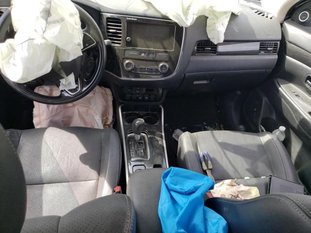 Photo 8 from auction – 2017 MITSUBISHI OUTLANDER with VIN JA4AZ3A30HZ028824