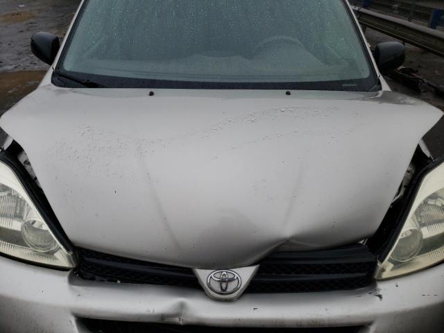 Photo 12 from auction – 2005 TOYOTA SIENNA CE with VIN 5TDZA23C75S245534