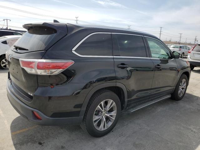 Photo 3 from auction – 2015 TOYOTA HIGHLANDER with VIN 5TDKKRFH1FS076160