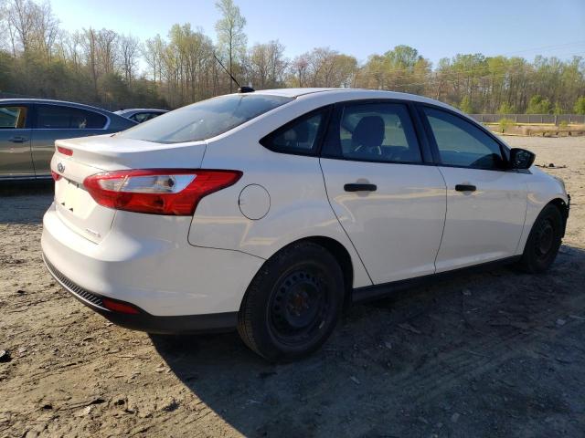 Photo 3 from auction – 2013 FORD FOCUS S with VIN 1FADP3E23DL323929
