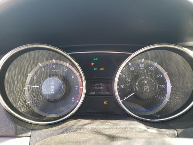 Photo 9 from auction – 2011 HYUNDAI SONATA SE with VIN 5NPEC4AB1BH296155