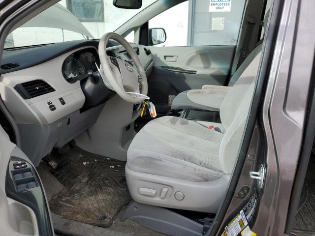 Photo 7 from auction – 2013 TOYOTA SIENNA LE with VIN 5TDKK3DC6DS379906