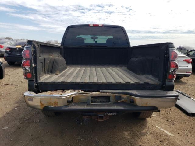 Photo 6 from auction – 2004 CHEVROLET SILVERADO with VIN 1GCEK19T44E212668