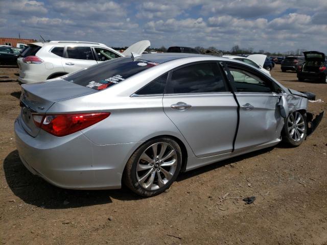 Foto 3 de la subasta – 2012 HYUNDAI SONATA SE con VIN 5NPEC4AB8CH391961