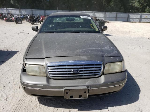 Photo 5 from auction – 2002 FORD CROWN VICT with VIN 2FAFP74W42X106460
