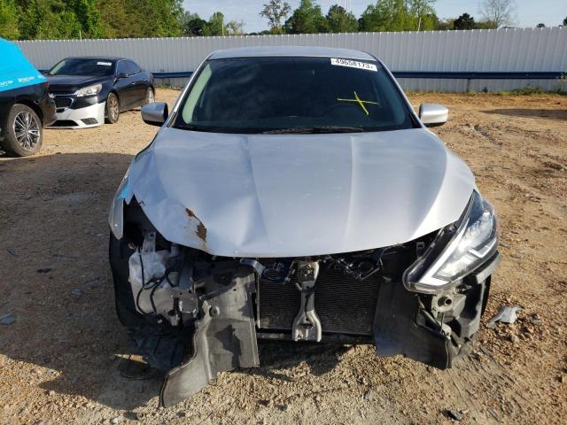 Photo 5 from auction – 2016 NISSAN SENTRA S with VIN 3N1AB7AP0GL666715
