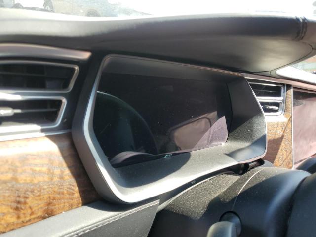 Photo 9 from auction – 2018 TESLA MODEL S with VIN 5YJSA1E27JF243670