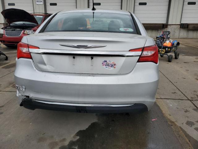 Photo 6 from auction – 2012 CHRYSLER 200 LX with VIN 1C3CCBAB3CN101318