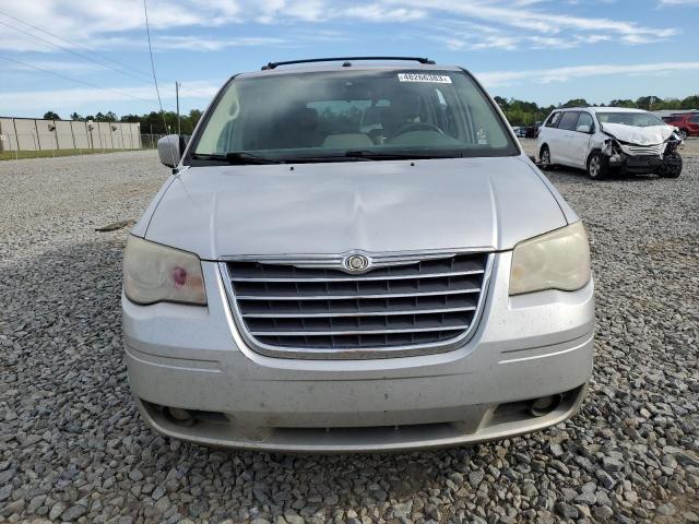 Photo 5 from auction – 2008 CHRYSLER TOWN & COU with VIN 2A8HR54PX8R740209