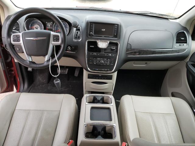 Photo 8 from auction – 2014 CHRYSLER TOWN & COU with VIN 2C4RC1CG7ER115818