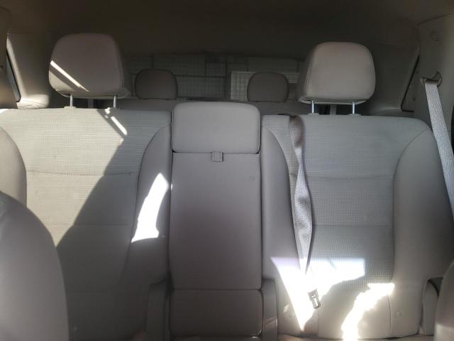 Photo 10 from auction – 2015 KIA SORENTO LX with VIN 5XYKT4A67FG627680